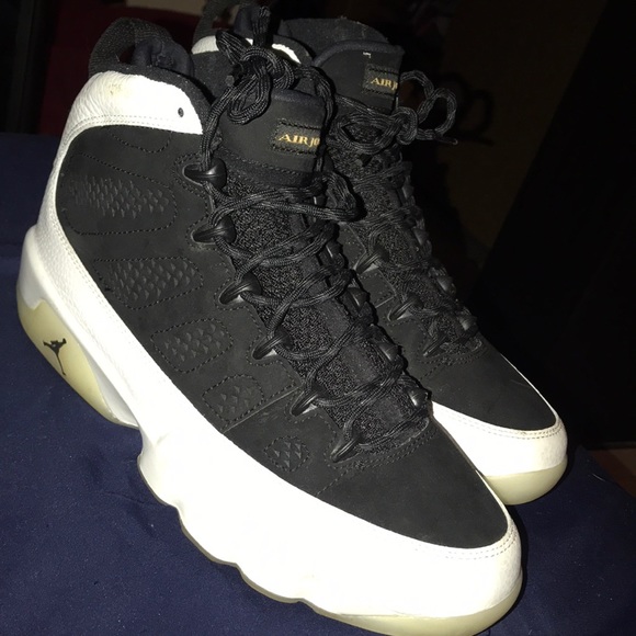 Jordan 9 - Picture 1 of 3